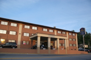 Hannibal-Best Western May 2012 022